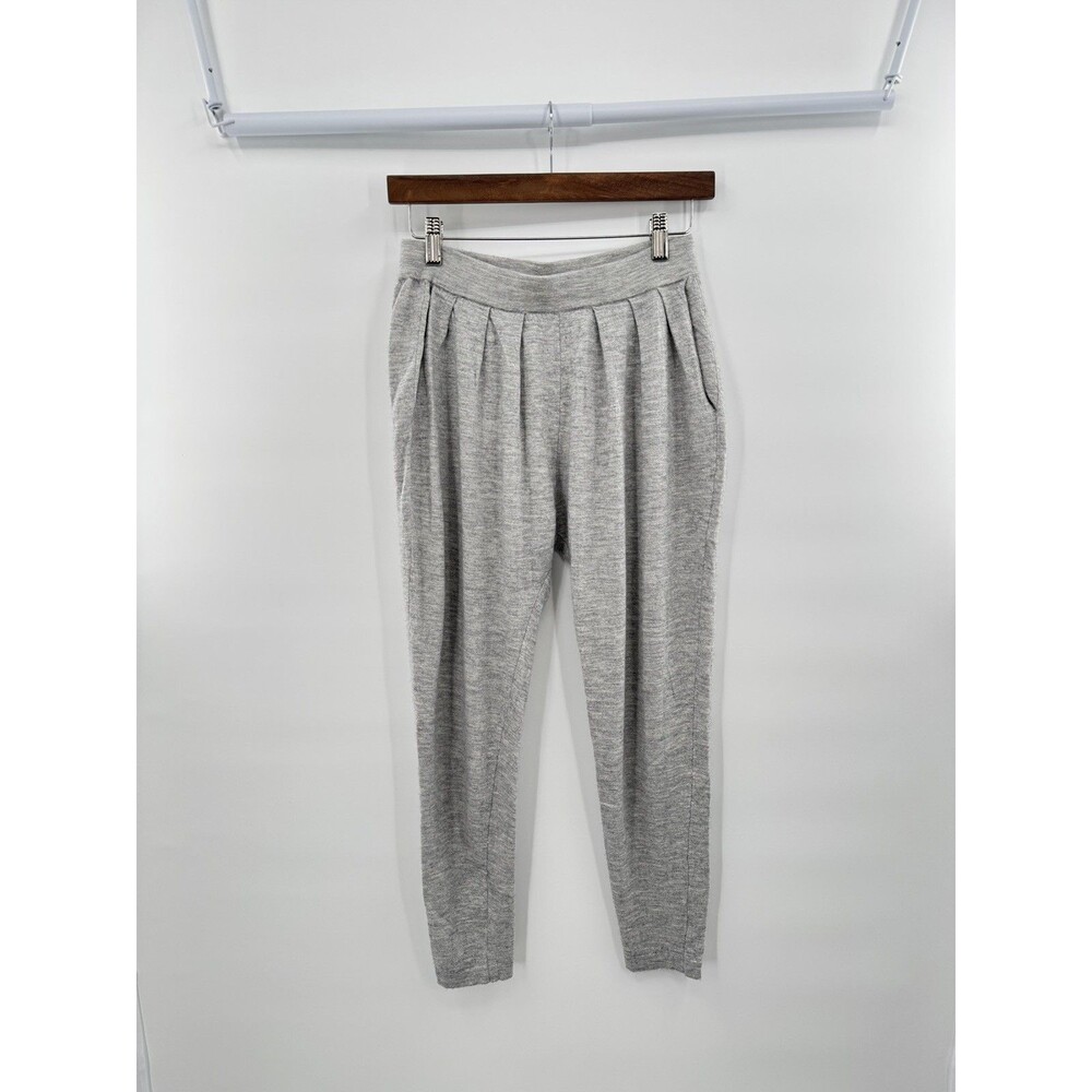 GOBI Cashmere Silk Joggers Gray Knit Pants Size Medium with Pockets Quiet Luxury
